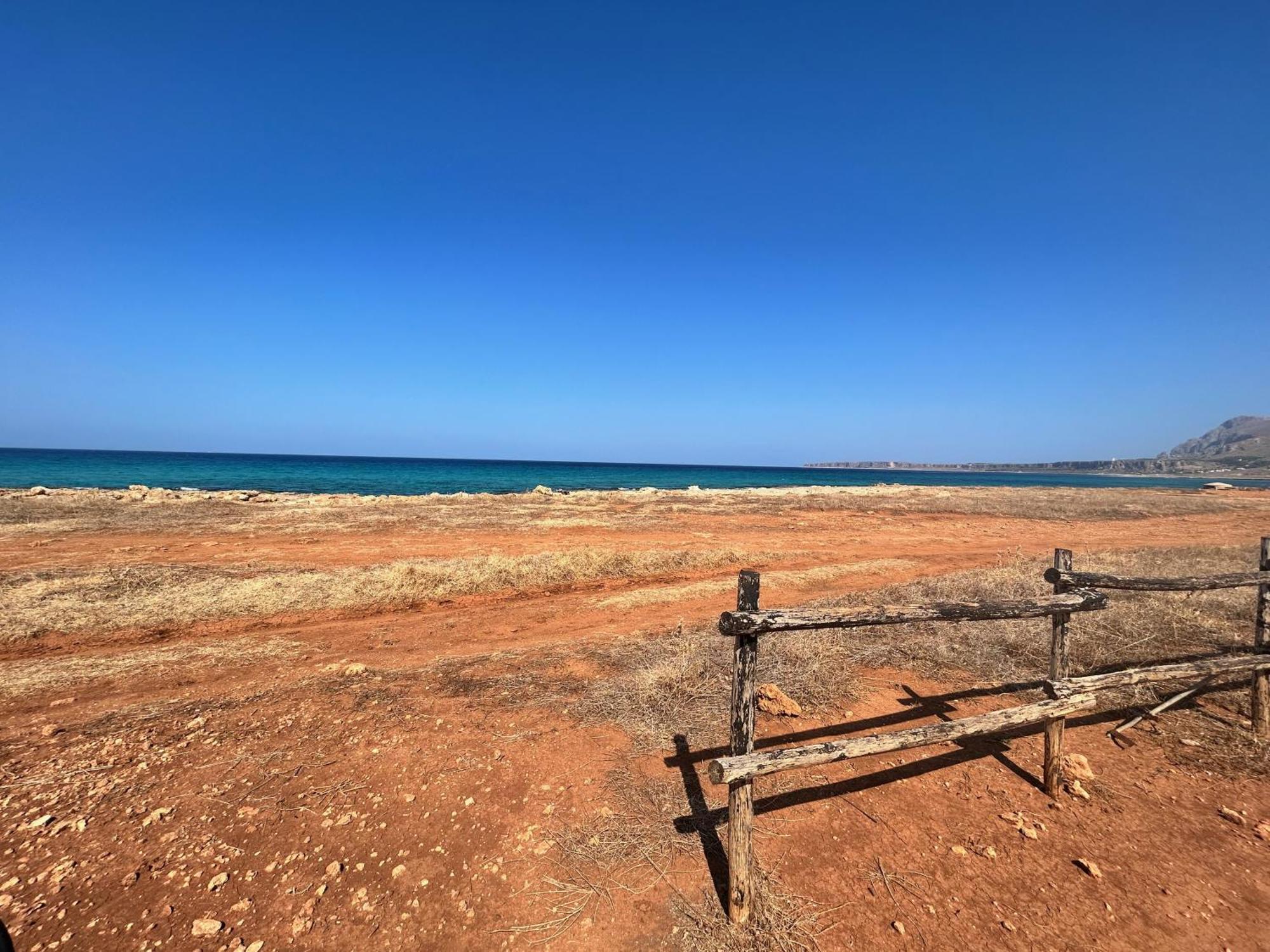 L'Oasi Una Pineta Sul Mare Custonaci Ngoại thất bức ảnh