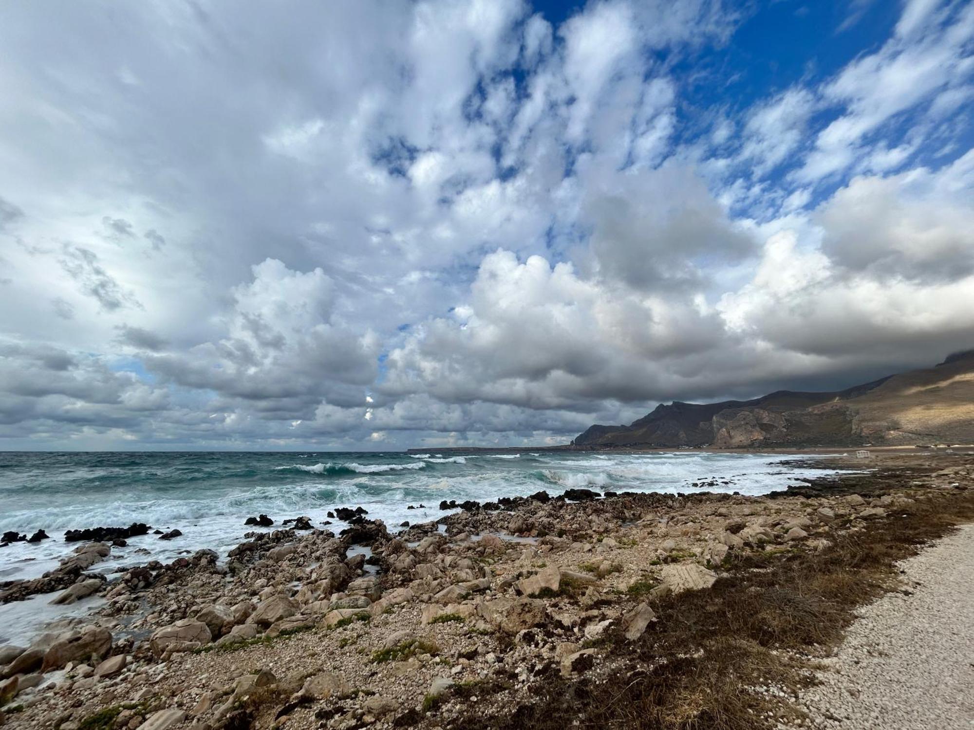 L'Oasi Una Pineta Sul Mare Custonaci Ngoại thất bức ảnh