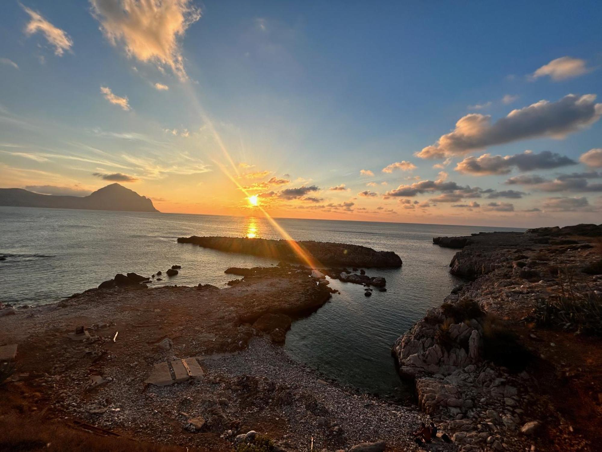 L'Oasi Una Pineta Sul Mare Custonaci Ngoại thất bức ảnh